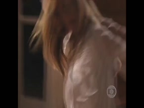 ADRIANA ESTEVES NUDE/SEXY SCENE IN AVENIDA BRASIL