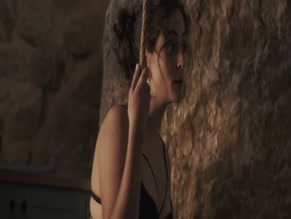 YAIZA HERVAS NUDE/SEXY SCENE IN FINAL TWIST