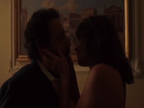 ILARIA SPADA in TUTTA UN'ALTRA VITA (2019)