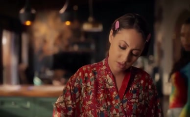 FRANCIA RAISA NUDE/SEXY SCENE IN GROWN-ISH