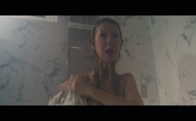 TARA REID NUDE/SEXY SCENE IN DR. QUARANTINE