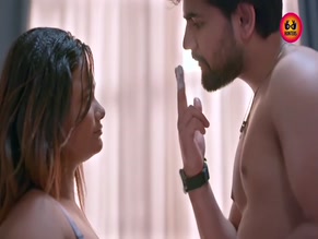 MALAVIKA TOMAR in KHODA HOSTEL NIKLA LADKA