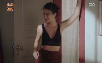 CAROLINA CARVALHO in GOLPE DE SORTE