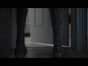 SUZANNA SON in MONSTER: THE ED GEIN STORY