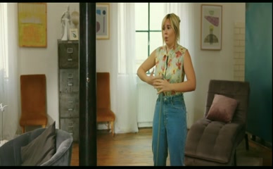 GABRIELLA PESSION NUDE/SEXY SCENE IN UNA COMMEDIA PERICOLOSA