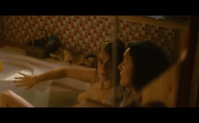 JOANA PREISS NUDE/SEXY SCENE IN THE WAKE