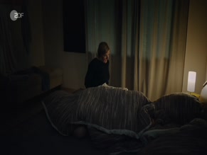 RUTH REINECKE in FOSSIL (2023)