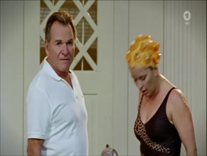 ZORA HOLT in BABY FREI HAUS (2009)