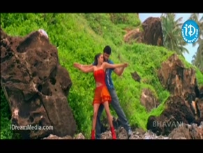 PRIYAMANI NUDE/SEXY SCENE IN RAAJ