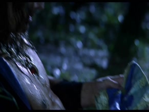 NEUS ASENSI in EL CORAZON DEL GUERRERO (2000)