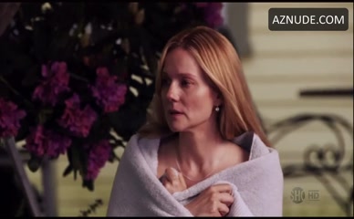 LAURA LINNEY in THE BIG C