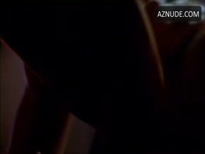 ANDREIA HORTA NUDE/SEXY SCENE IN ALICE