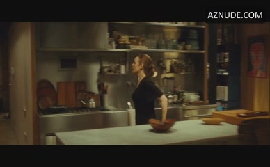 RACHEL MCADAMS NUDE/SEXY SCENE IN MORNING GLORY