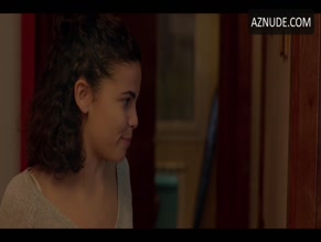 IRIA DEL RIO NUDE/SEXY SCENE IN THE HOCKEY GIRLS