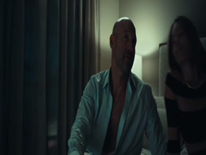 JESSICA BIEL in THE BETTER SISTER (2025)