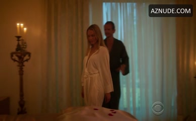 DANIELA RUAH NUDE/SEXY SCENE IN NCIS: LOS ANGELES