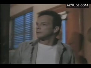 TIA CARRERE in INTIMATE STRANGER (1992)