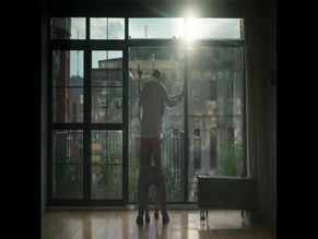 ELIZAVETA SHAKIRA in RAZOCHAROVANNYE