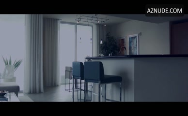 MICHELLE MCCURRY NUDE/SEXY SCENE IN UNDERWOOD