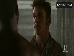 ANIKA NONI ROSE NUDE/SEXY SCENE IN ROOTS