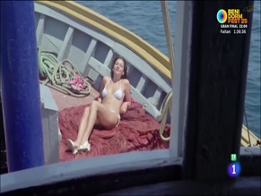SARA LEZANA in DONDE HAY PATRON (1978)