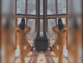 SERINDA SWAN in SERINDA SWAN MIX OF INSTAGRAM'S VIDEO 2025
