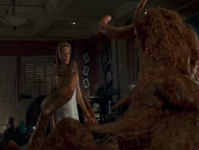 ELIZABETH BANKS NUDE/SEXY SCENE IN SLITHER