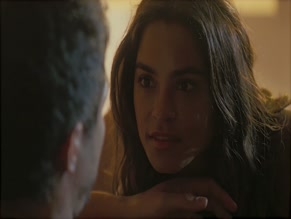 LUCY ALVES NUDE/SEXY SCENE IN TRAVESSIA