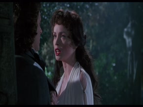 LYSETTE ANTHONY in DRACULA: DEAD AND LOVING IT (1995)