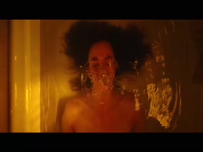 ISABELLE EYDLEN NUDE/SEXY SCENE IN POKHISHCHENIE
