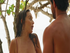 MARIA ELISA CAMARGO in ESCUPIRE SOBRE SUS TUMBAS (2024)