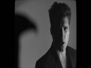 CORINA WEIBEZAHN in LUIS MIGUEL: THE SERIES (2018)