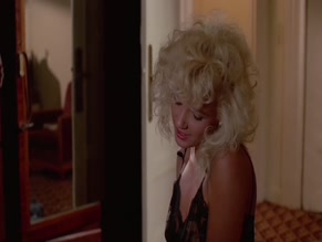 JULIE K. SMITH NUDE/SEXY SCENE IN PRETTY SMART