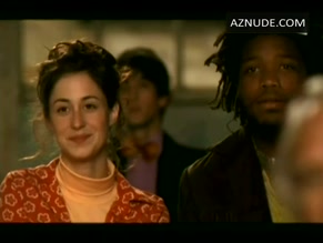 LOUISE MONOT in NOS VIES REVEES (2004)