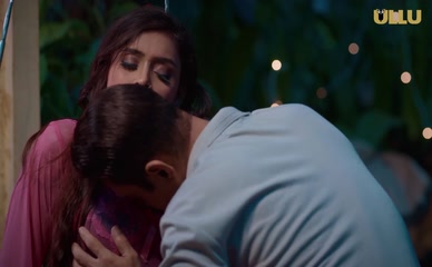 PRIYANKA CHAURASIA,JAYSHREE GAIKWAD,NEHA GUPTA NUDE/SEXY SCENE IN MERI MUMMY KI DOST