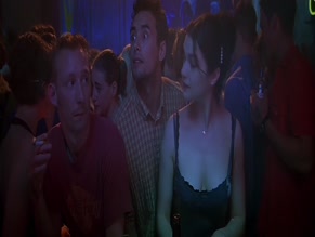 RACHEL WEISZ in I WANT YOU (1998)