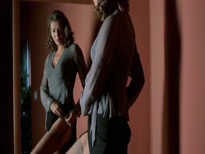 ERNESTINA CHINOVA NUDE/SEXY SCENE IN OCCHI DI CRISTALLO