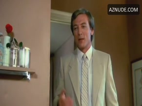 GOLDIE HAWN in WILDCATS