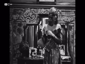 IO APPOLLONI in SOFIA E A EDUCACAO SEXUAL (1974)