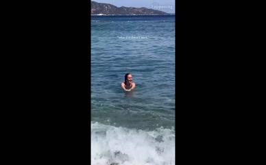 LEOOBALYS NUDE/SEXY SCENE IN LEOOBALYS SEXY BEACH SWIMMING VID
