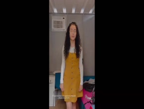 DANIELA OLAYA VILORIO in DANIELA OLAYA VILORIO SEXY IN DE VUELTA AL BARRIO (2021)