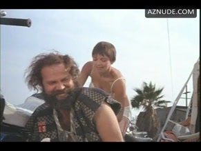 ELIZABETH JAMES NUDE/SEXY SCENE IN BORN LOSERS