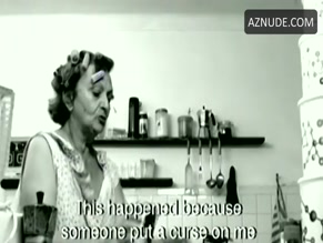 THAIS VALDES in NADA+