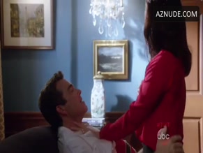 BELLAMY YOUNG NUDE/SEXY SCENE IN SCANDAL