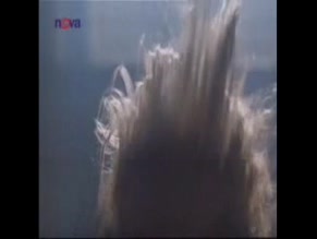 EVA VEJMELKOVA in FONTANA PRE ZUZANU