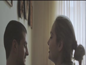 TARA THALLER NUDE/SEXY SCENE IN HALLWAY TO NOWHERE