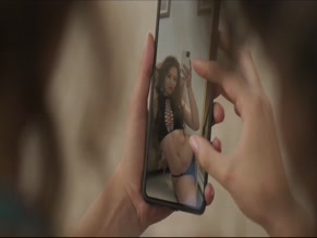 IMEN AKANDOUCH NUDE/SEXY SCENE IN MAR AFUERA