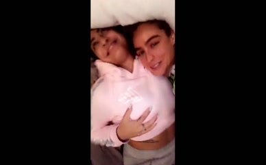 SOMMER RAY NUDE/SEXY SCENE IN SOMMER RAY WITH GIRLFRIENDS ON SNAPCHAT