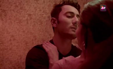 UNKNOWN NUDE/SEXY SCENE IN GANDI BAAT