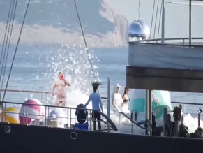 LAUREN SANCHEZ NUDE/SEXY SCENE IN LAUREN SANCHEZ CLAD FOAM PARTY